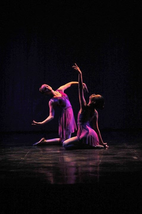 FreedomofDance1's tweet photo. We r Pleased 2 Say That we will b having a DVD preview nite @ the beck theatre FREE OF CHARGE. Tues 24th Oct @6pm. C u there! https://t.co/NtI4wMEHJ2