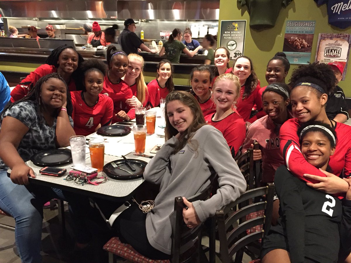 thswarriorvb's tweet photo. Proud of this group for battling so hard this weekend. Finished 3rd and was only 8 pts away from winning the whole thing! #CultureWins https://t.co/dmRA9Mw4LQ
