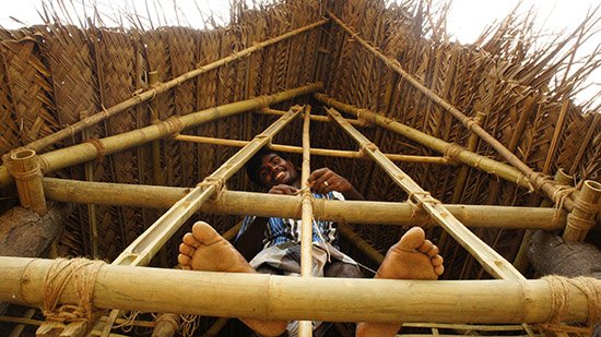 Vivienda y Centro Comunitario y Educativo en Londor Community, India bit.ly/2gSu5AR 
<a href="/programa_VACA/">ProgramaVACA</a> <a href="/mnikfoundation/">My Name is Kumar</a> 
#arquitectura