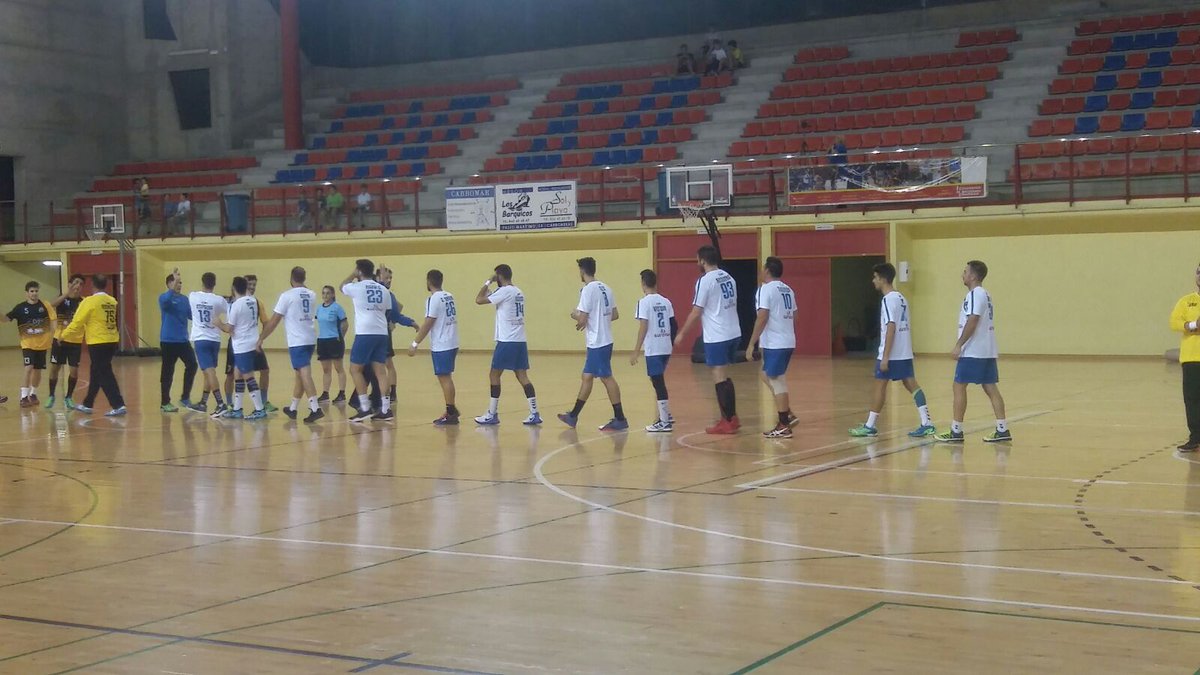 b10alexfa8's tweet photo. +2 seguimos creciendo #somos🐐 #Handball #21Oct #photography #라이관린 #MatchdayGoal #choopa #Famille #WINNER #rfab https://t.co/1sOnD5UjmA