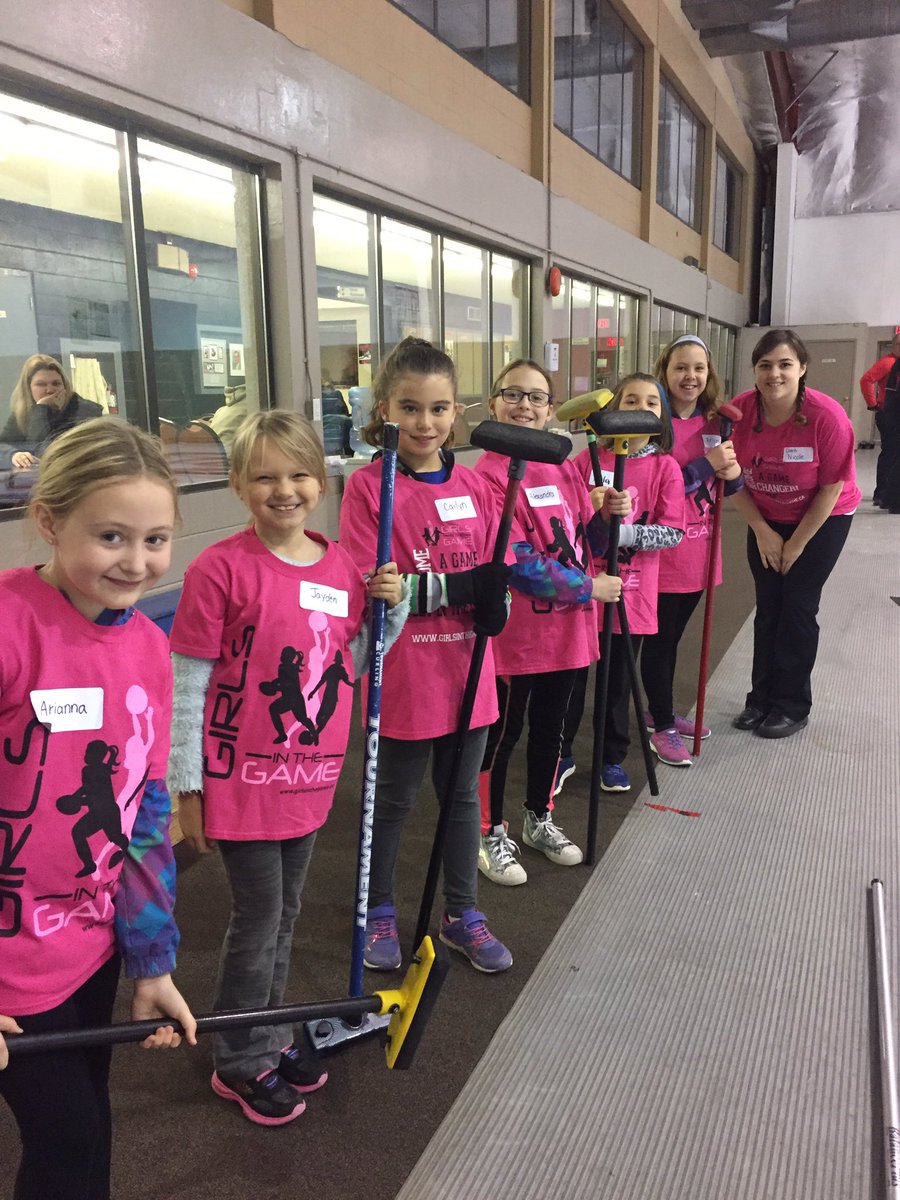 GIGSK's tweet photo. Proud of our new curlers! Thanks Coach Nicole! https://t.co/RpguJhaRIs