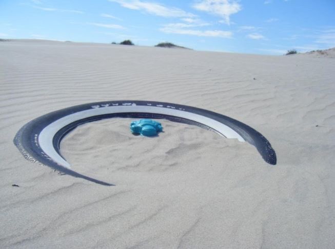 litterati's tweet photo. Today's Pic: "Tire and Lonely" by @doug.wicks https://t.co/jdsOVqYuY4