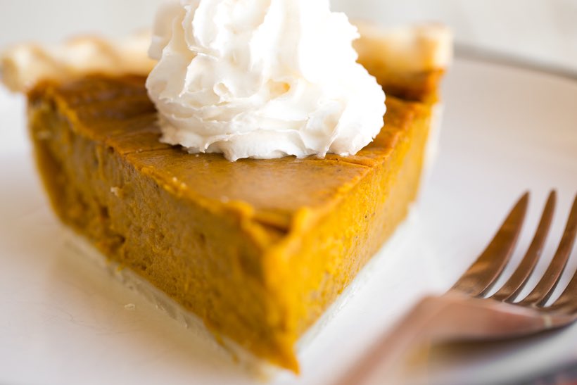 All things #vegan Pumpkin Pie on the blog today kblog.lunchboxbunch.com/2010/09/5-ingr… recipes + video + tips.