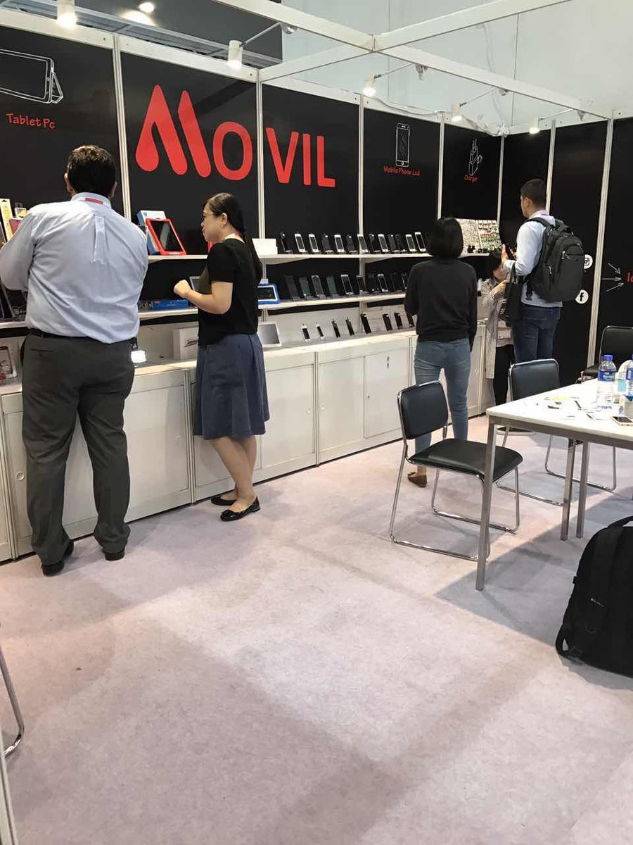 Amovil23's tweet photo. Hongkong feria https://t.co/jFevQkdb9h https://t.co/RsVeFX8ofJ