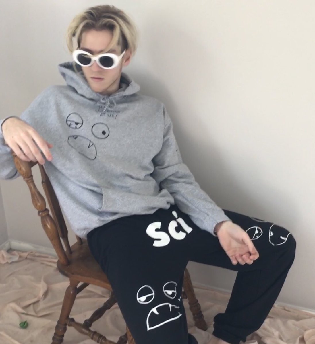 Sciofficial_'s tweet photo. FRIDAY https://t.co/gF3BAbIXCq