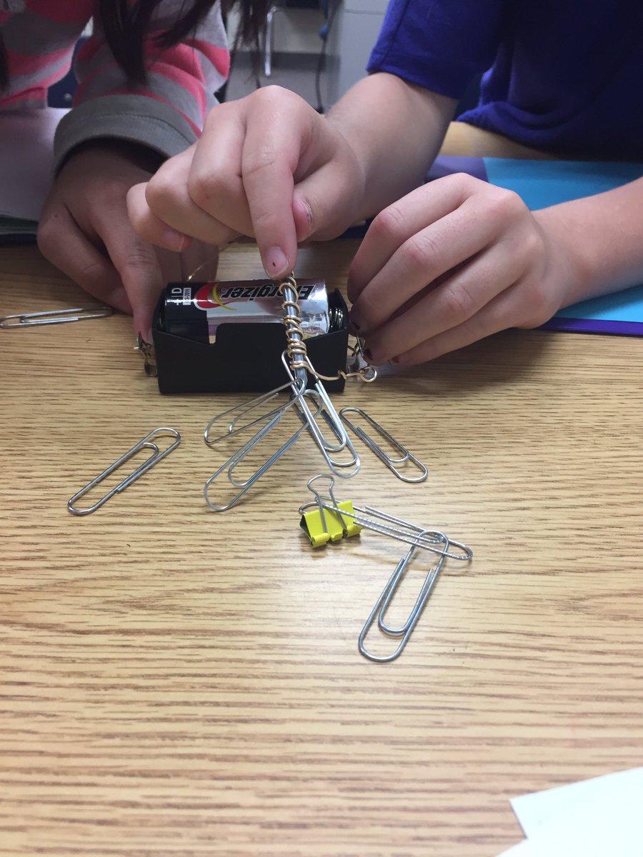 knight4th's tweet photo. 4th Grade Electromagnet Fun!
#carlislecoyotes @carlisle coyotes https://t.co/BnIfpf1cbP