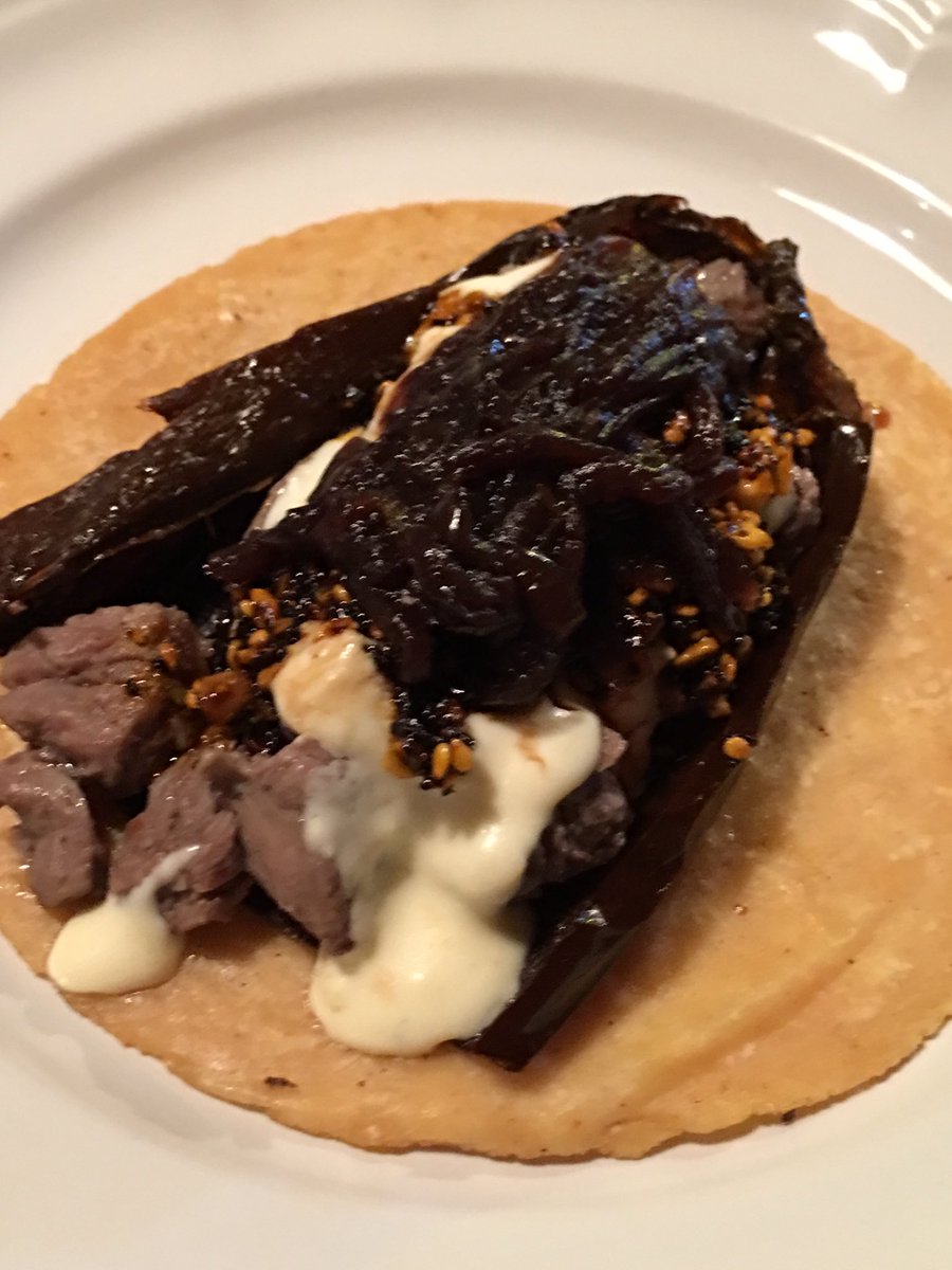 Amor Tinto tweet media