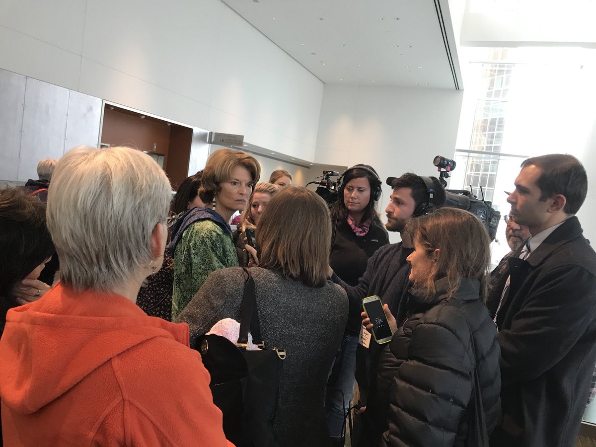 antoniajen14's tweet photo. .@lisamurkowski speaks with reporters after addressing the #AFN2017 in Anchorage https://t.co/XWHU2IgFDi