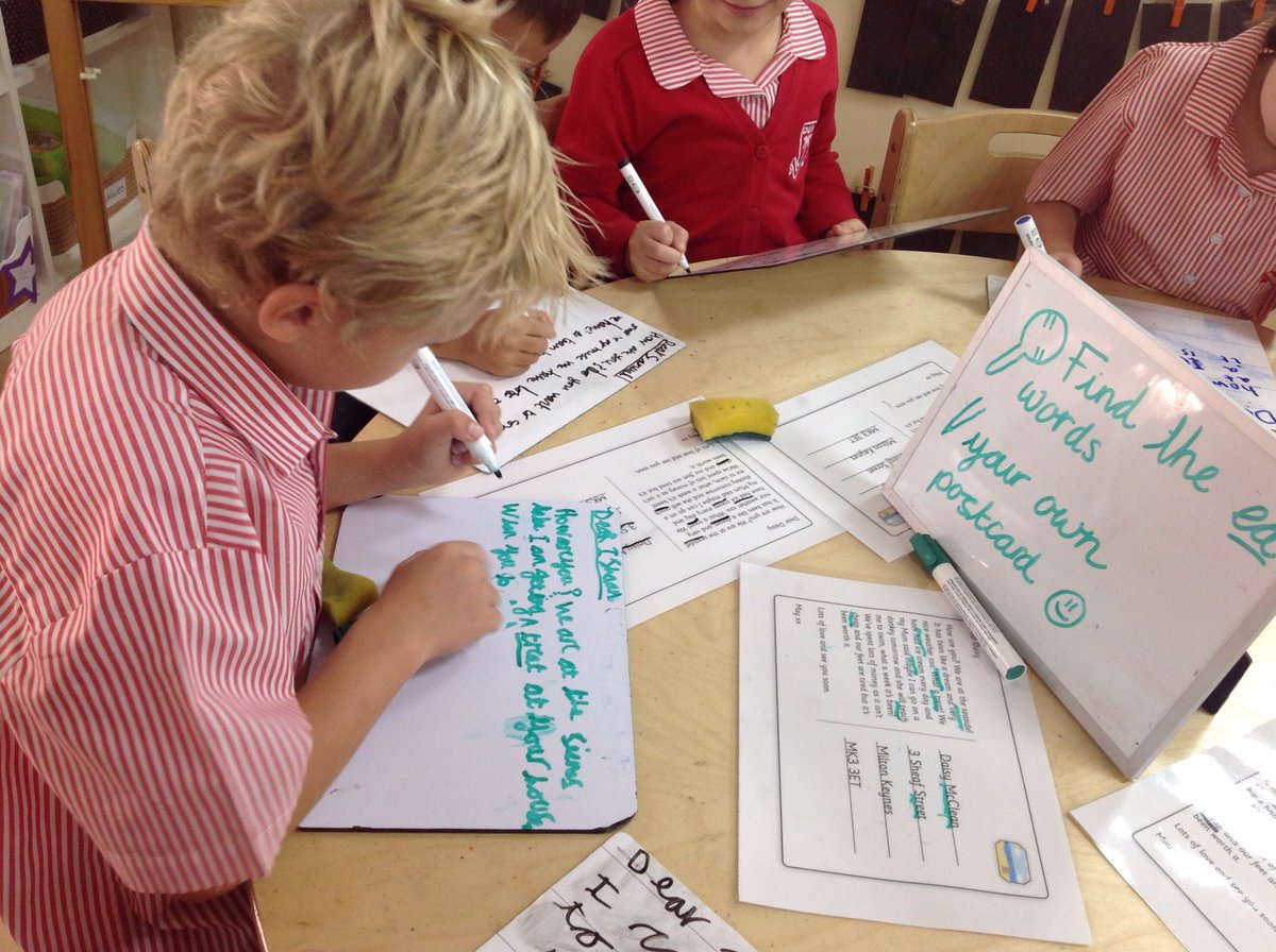 DESSyear2's tweet photo. It's a busy morning in #2orange! Today's sound is /ea/ ea cup of TEA...mmmm #activeminds #differntiatedtasks https://t.co/SYRxev08vY