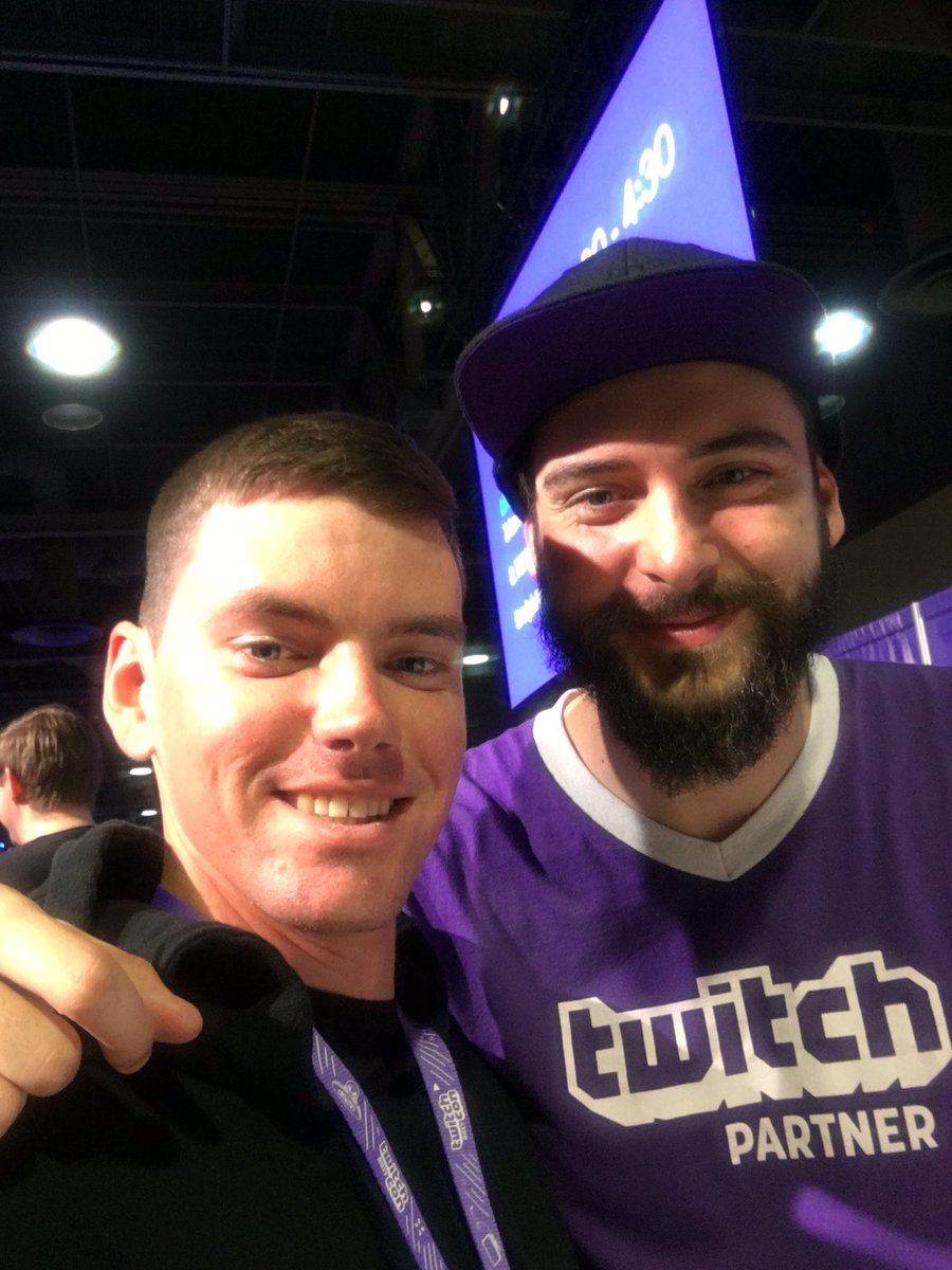 FusionTitan's tweet photo. One of the coolest guys on Twitch. This guy always makes me smile. @Strippin https://t.co/4XQZgmuh13