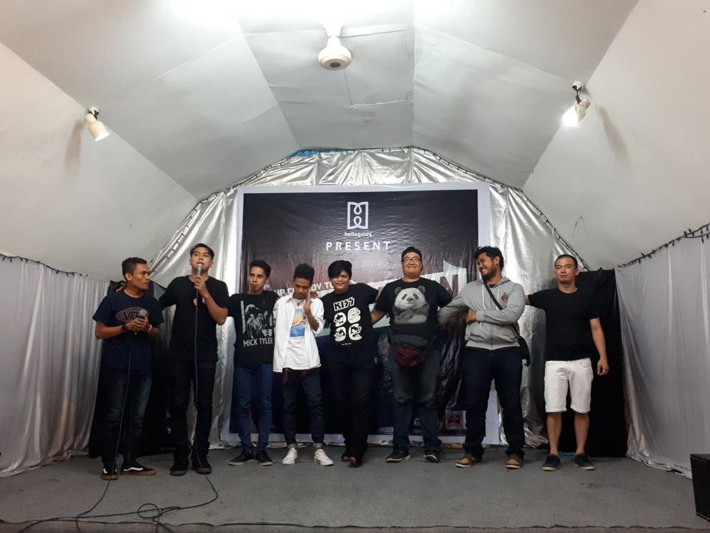 Terima kasih buat <a href="/standupindoMdo/">StandUpIndo Manado</a> dan kawan-kawan yang sudah datang nonton,kota kalian asyikkk... 🙏