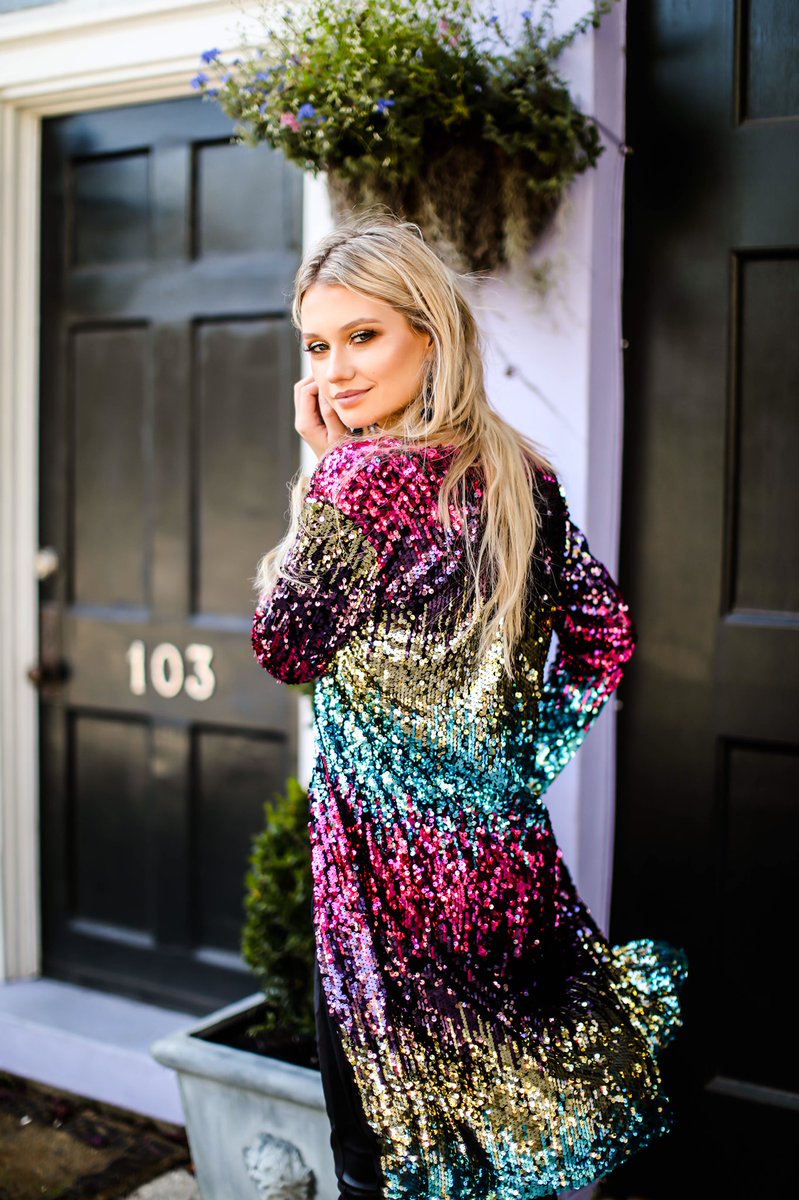 Five13Studio's tweet photo. Get your rainbow shine on with our Oma Ombre Sequin Duster! Shop it online at https://t.co/TcdNTFfY9K #five13studio #fashion 🌈❤️ https://t.co/97V5j5iTKl