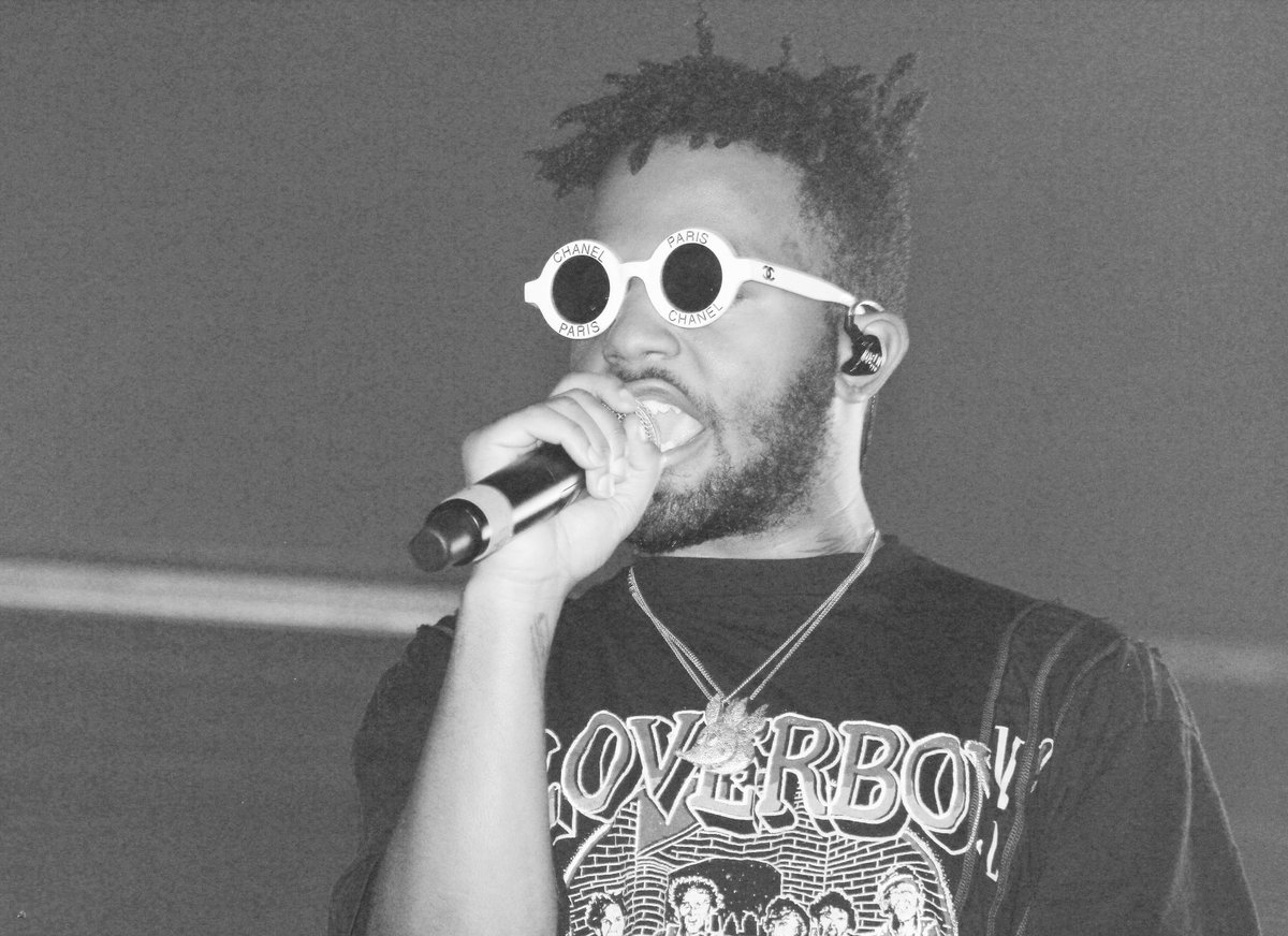 iamsuruayo's tweet photo. #shotbysuru @madeintyo https://t.co/WCCAxP0yJY