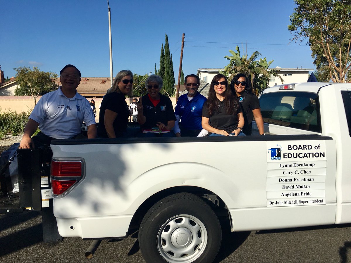 David4RUSD's tweet photo. RUSD was well represented in Rowland Heights Annual Buckboard Days Parade 2017. https://t.co/6KuemMSpSZ