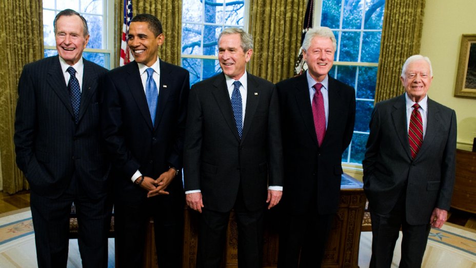 THR's tweet photo. All five former presidents appear together at hurricane relief concert https://t.co/oQ5I7rdBB0 https://t.co/tFytptdcjR