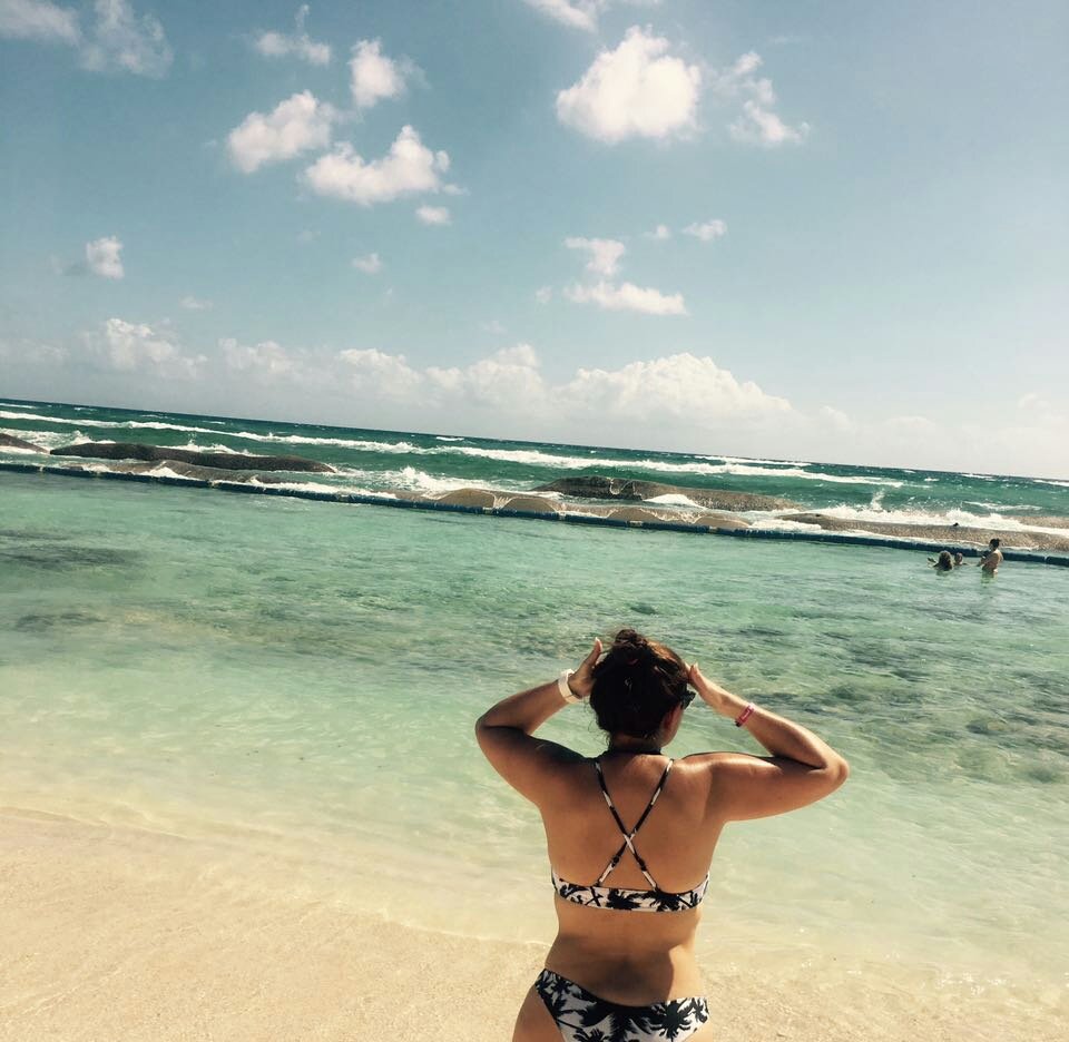 dayana_alpizar's tweet photo. #Tulum ❤
#MktDigFca #nomasgodinez 😂 https://t.co/HB7J8ymLhO