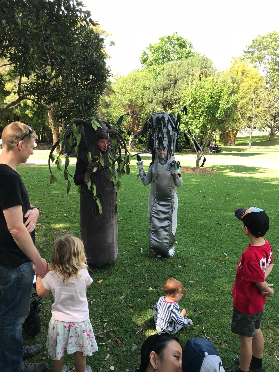 acypNSW's tweet photo. The #NSWChildrensWeek BYO picnic takes place today at The Royal Botanic Garden Sydney. Visit https://t.co/VvvZESg2Un for more information. https://t.co/XpNCdbPoqU
