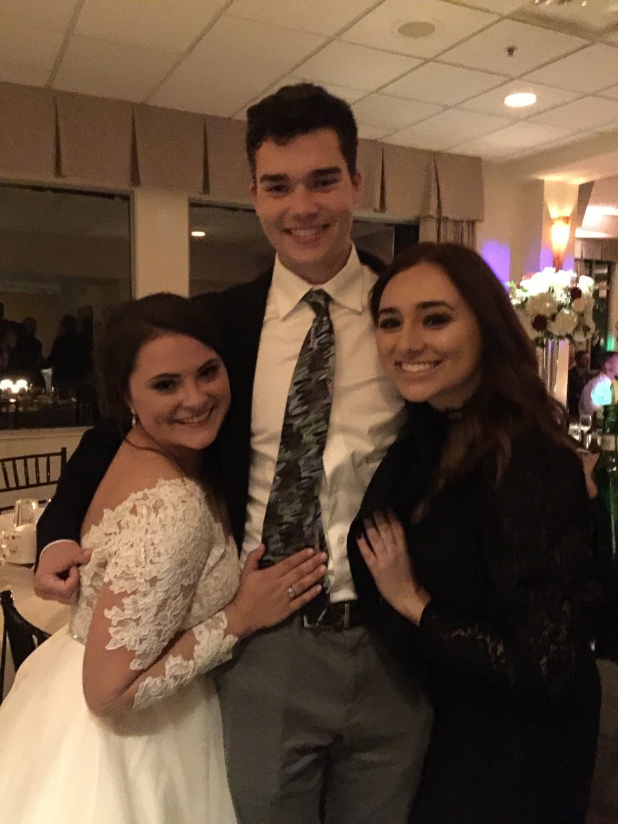 jjmartin451's tweet photo. Great wedding ! #therosswedding https://t.co/Dn2kXdoKIv
