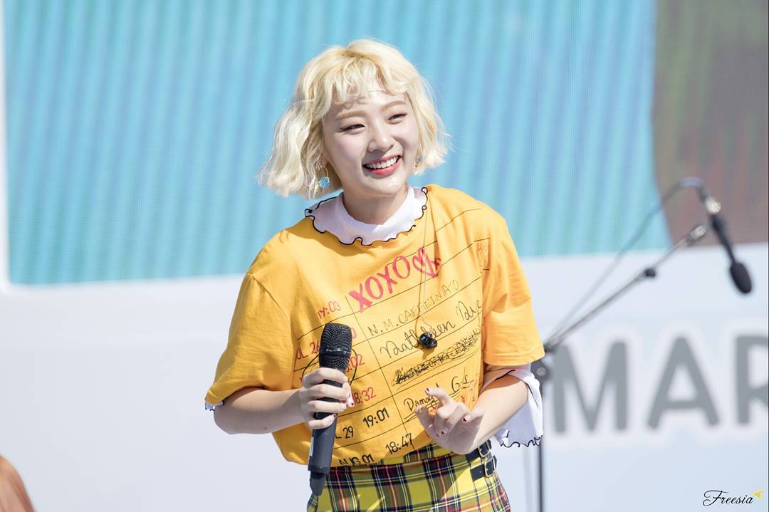 ahn jiyoung archive on twitter pic 171021 walking festival ahn jiyoung archive on twitter pic 171021 walking festival