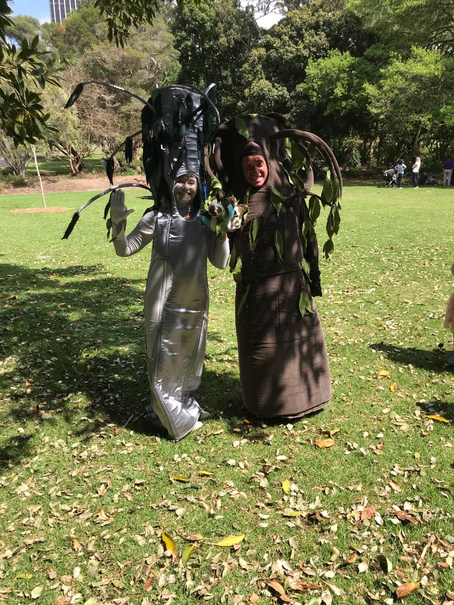 acypNSW's tweet photo. Find out about #NSWChildrensWeek events in your area by visiting https://t.co/VvvZESg2Un https://t.co/bX1oPbob5r