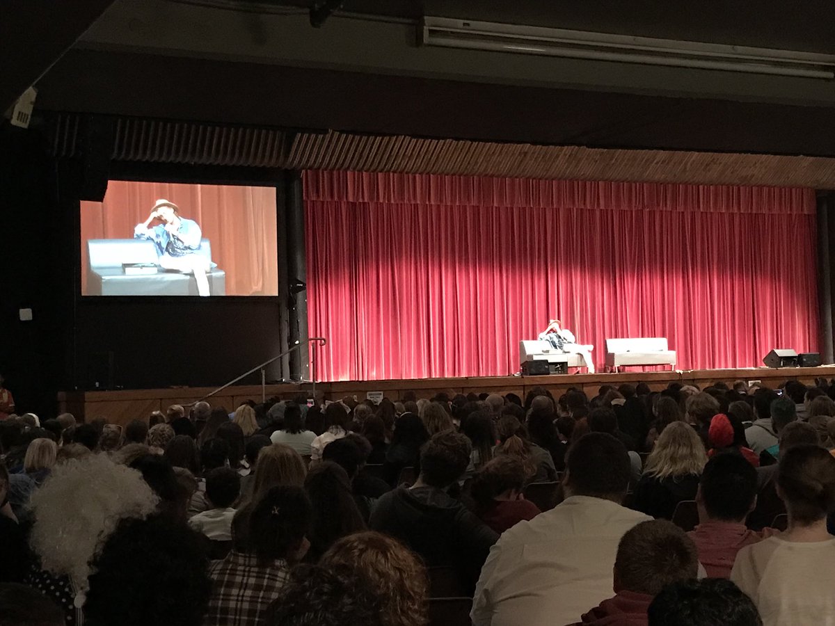 MuggleNetLive's tweet photo. If they made a #CursedChild movie would you want to play Draco?

@TomFelton: “Abso-bloody-lutely.” #Armageddonexpo https://t.co/l99F0WuFIx