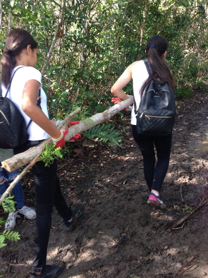 HHS Key Club tweet media