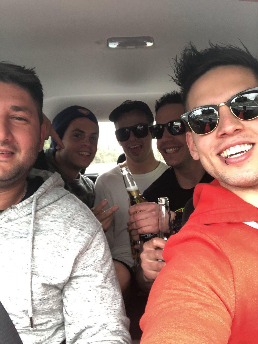 danielsahyounie's tweet photo. On our way to the @ausmotogp !!!! Big day #motogp https://t.co/ijikvPtX3y