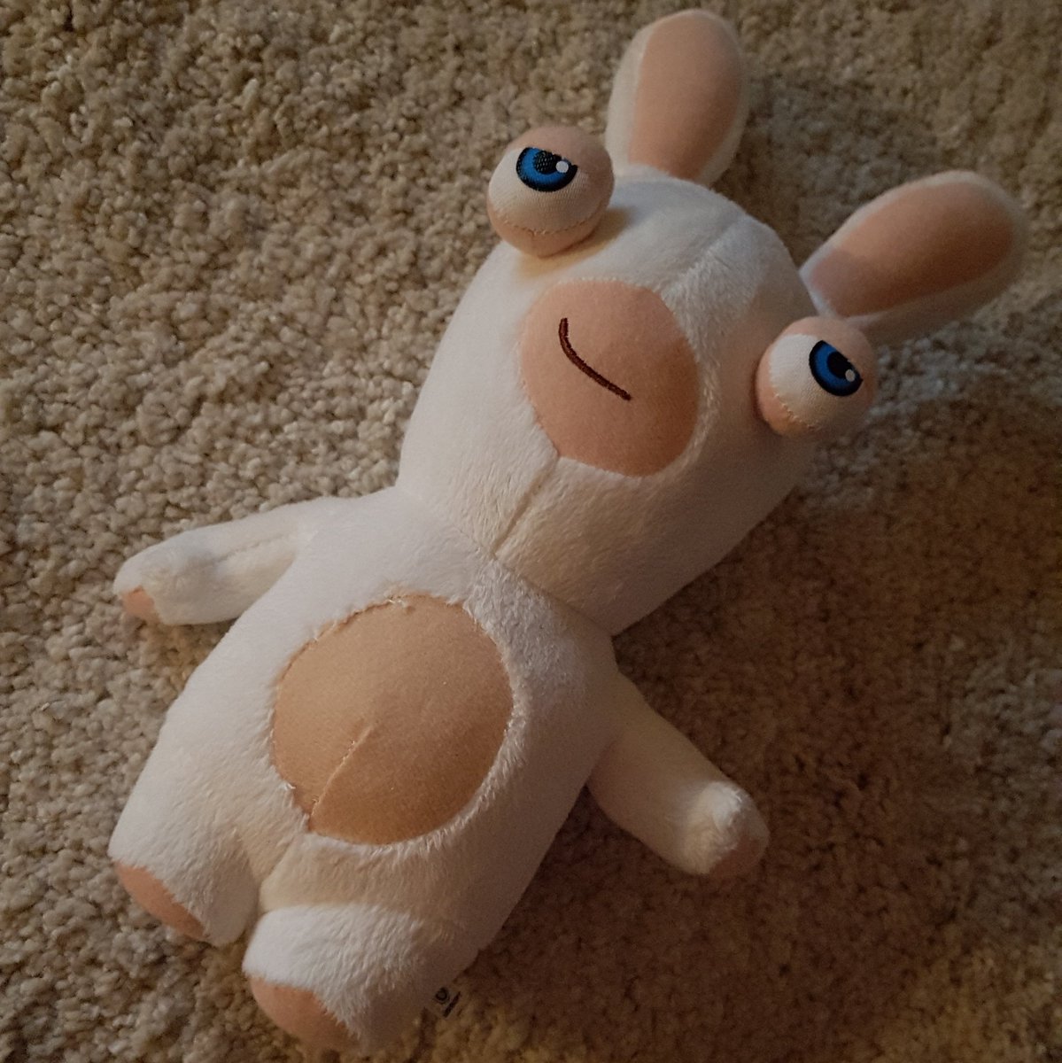 ThatGr8VoiceGuy's tweet photo. Always laugh when my daughter leaves this @KidConMTL goodie around the house. Makes me giggle every time. https://t.co/gdObCp8uBb
