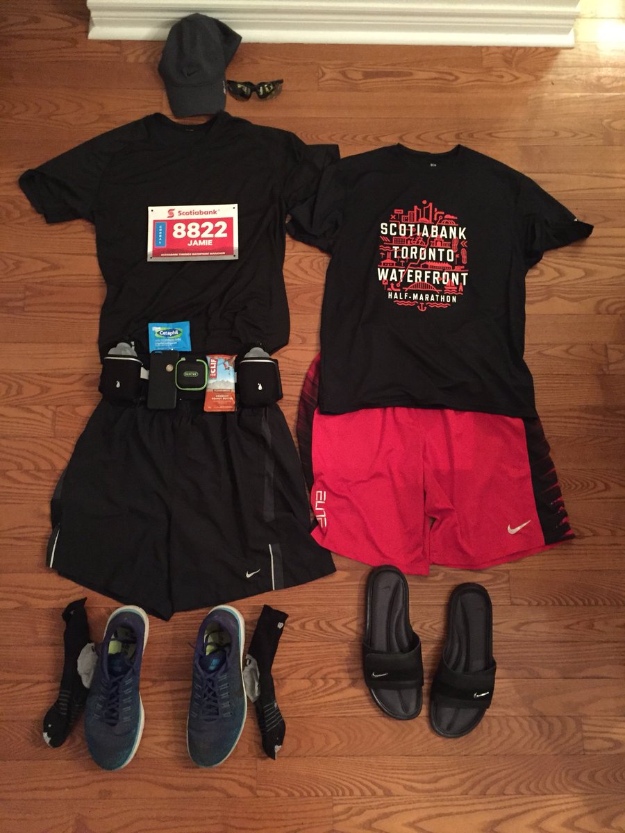 JAG3588's tweet photo. Ready for #RaceDay tomorrow. #STWM #Toronto #Running #HalfMarathon @RunCRS https://t.co/6ZJviTlGv4