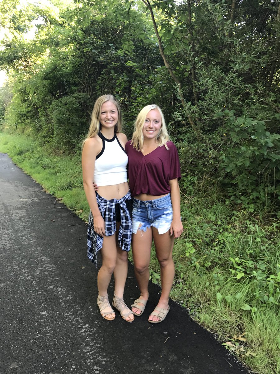 LeahRecker's tweet photo. happy birthday to the girl that always takes the aux !! so glad we’ve got four more years together 💓💓 @WhitneyWendling https://t.co/byEijGUmKG
