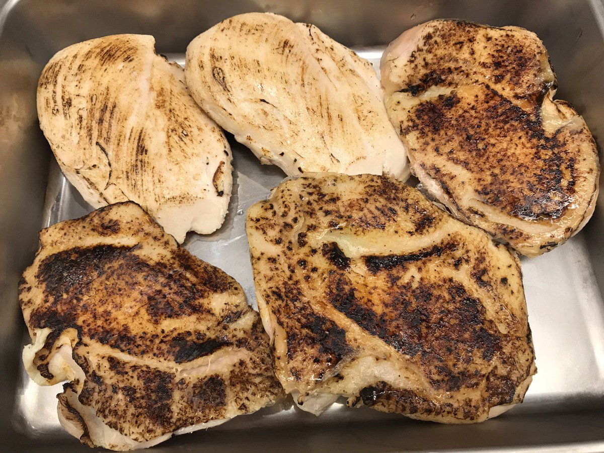 らーめん専門 和心 武庫之荘店 Twitterren 和心 武庫之荘店 本日の限定 10食 ミックスチャーシュー麺 1000円 定番のらーめん 煮干しブラックまたは 追い鰹 に低温調理した炙り鶏もも肉2枚と炙り鶏むね肉1枚をプラス よろしくお願い致しますm M