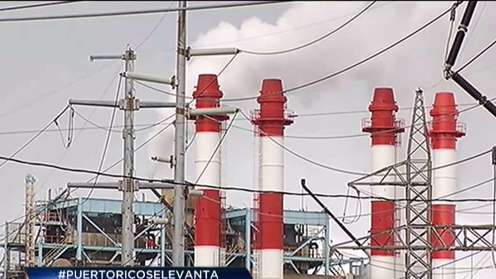 TelemundoPR's tweet photo. Mayoría de la zona metro debería tener luz la próxima semana- https://t.co/jCn304rQNQ https://t.co/2hc9j5nmiZ