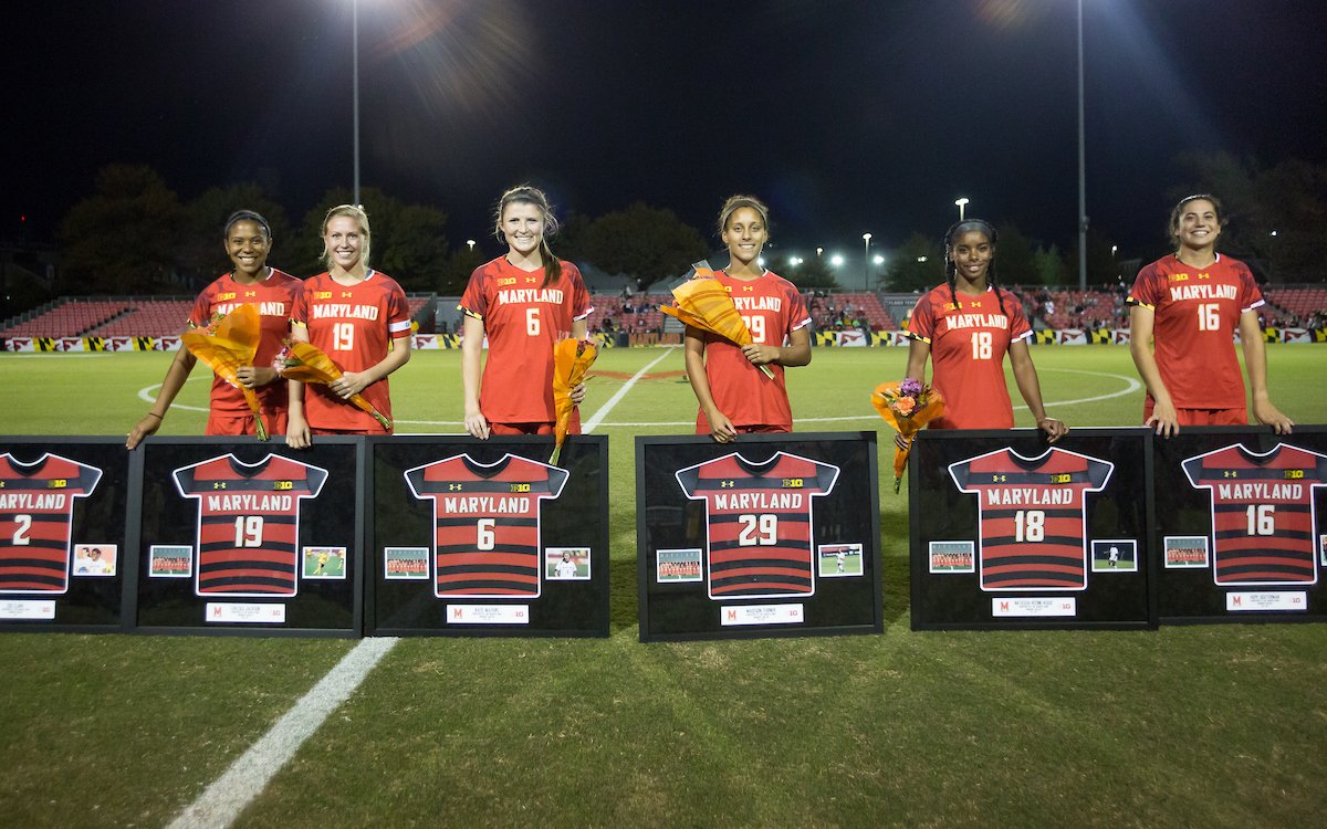 TerpsWSoccer's tweet photo. Thank you seniors! 🐢❤️

#FearTheTurtle https://t.co/C4Y8yfb0P7