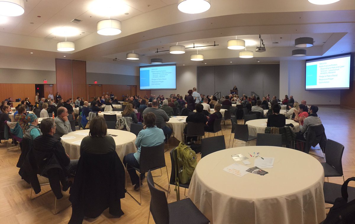 GIHS2017's tweet image. 350+ people from around the globe, all combatting hate in their own way... #GIHS2017 #communitiesforjustice #StopHate