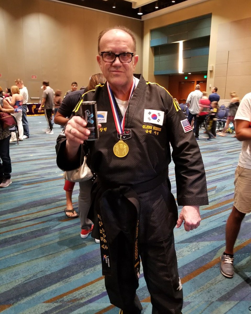 keeperusa's tweet photo. #nevergiveup 58 years old and got his #taekwondo #blackbelt today. He is a #keeper fan #beakeeper @keeperenergydrink @keeperusa https://t.co/fd4giRrvhq