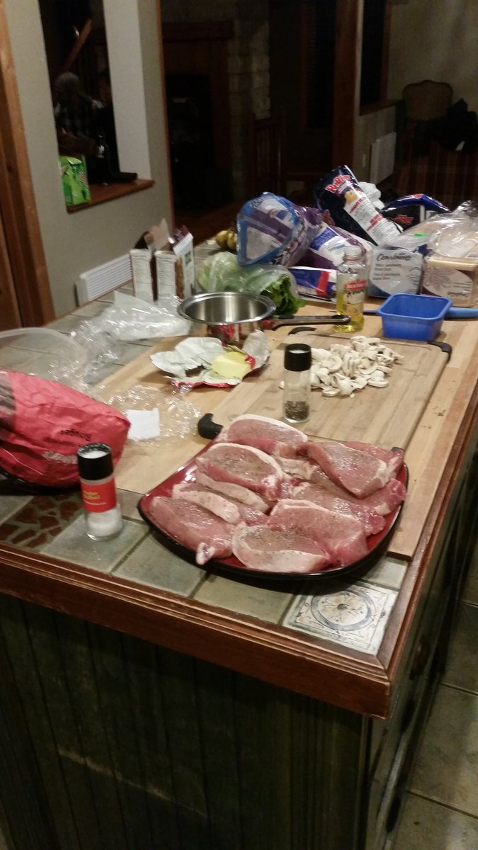 curlteambrown's tweet photo. Curling wasn't so great this weekend, but the 11:30pm dinner at the air bnb is shaping up great! https://t.co/NEE9S0dIXd