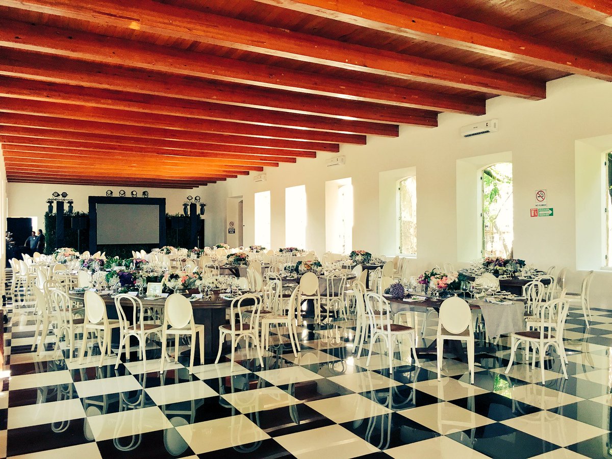 eventostargdl's tweet photo. Festejo de Cumpleaños 
Septiembre 2017
Hacienda La Escoba 
Guadalajara, México 🇲🇽 
Audio, iluminacion, Pantalla de Leds https://t.co/7KfEmCnN5p