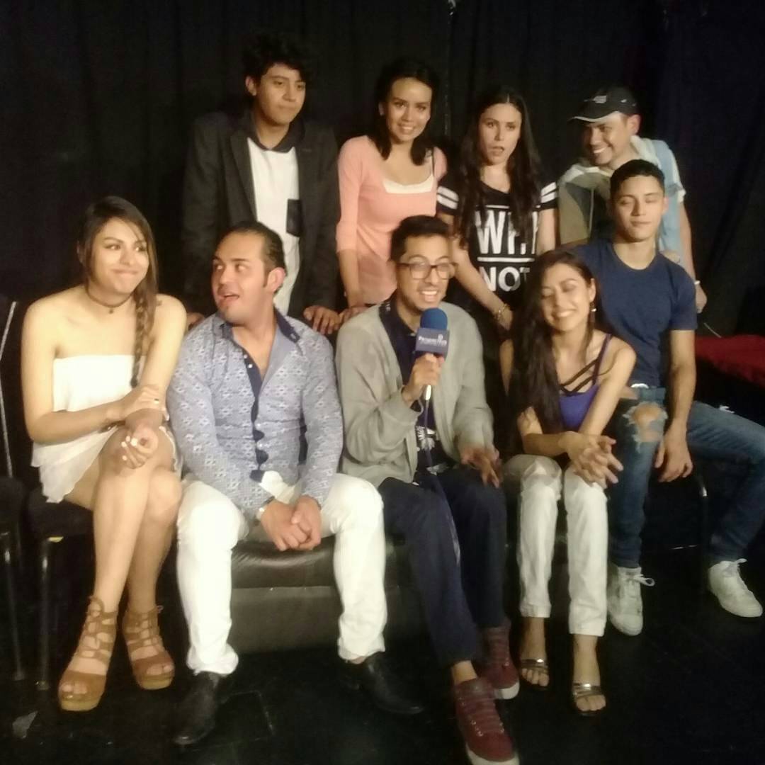 joshperspectiva's tweet photo. Entrevistando al elenco de la obra #SinSalida tienen que ir a verla el sábado próximo #apoyandoeltalento #SabadoDeGanarSeguidores https://t.co/pMfkFvkP8E