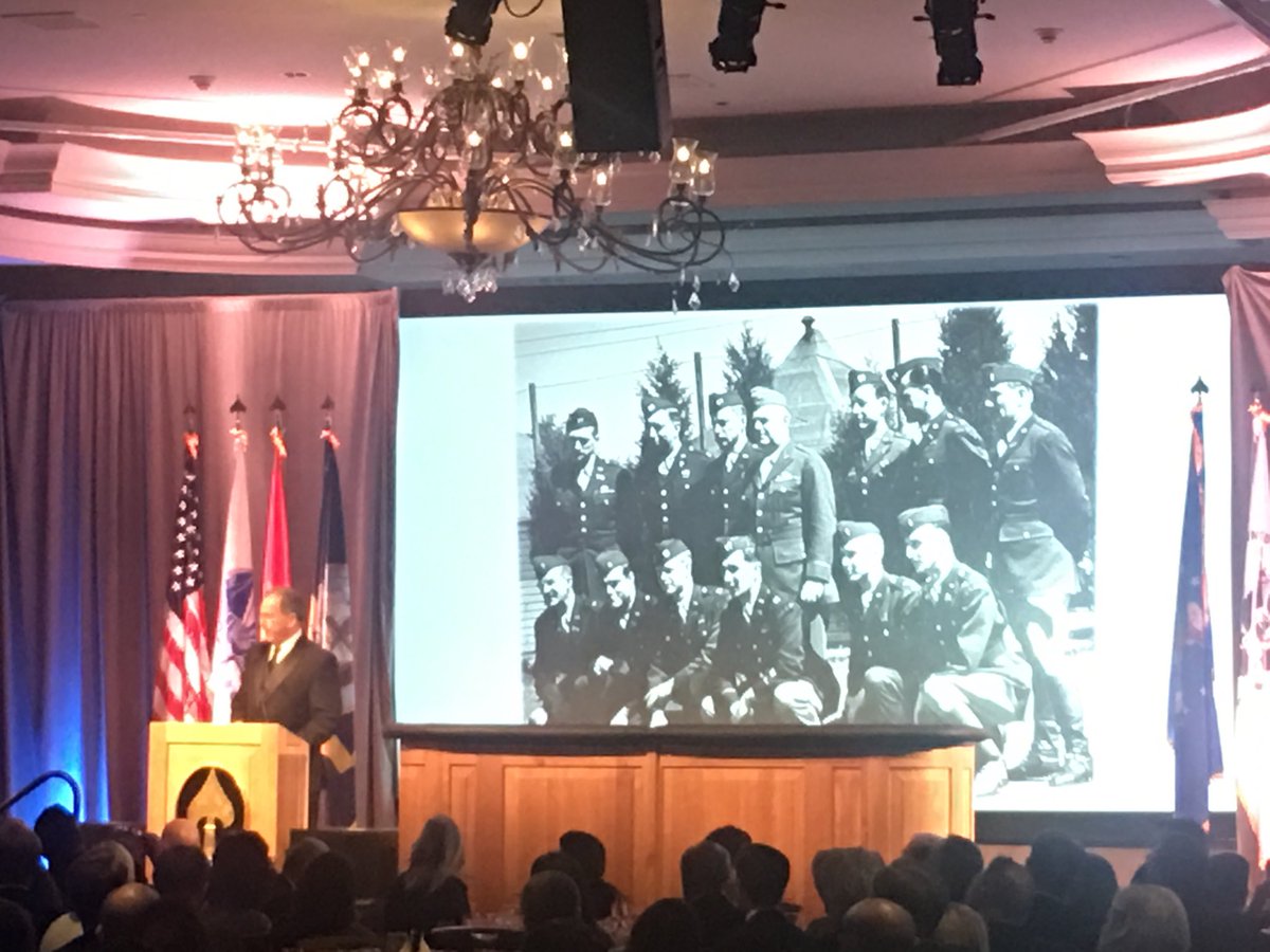 KimDozier's tweet photo. “You don’t know who you’re messing with, Rocket Man”
#OSS75 honoree Dr Mike Vickers, on absent gala guest Mattis who is headed to Asia https://t.co/5xdFaRgbQ1