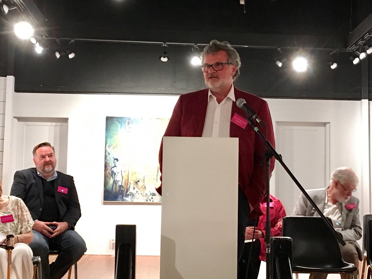 SSArtPrize's tweet photo. Thank you to all the #Jurors #DavidGarneau #DenisLongchamps #NaomiPotter You had to make some tough decisions! #JurorsChoiceAward #artprize https://t.co/a14AQGVRhV