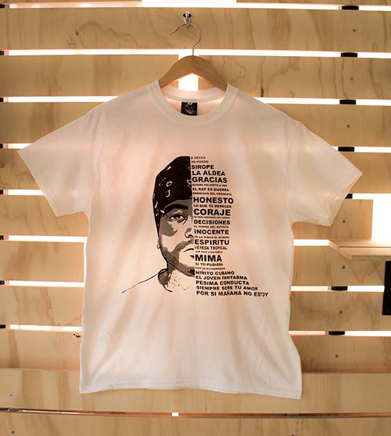 art18fndamental's tweet photo. NUEVAS camisetas 
@al2_elaldeano y @art18fndamental
Envió GRATIS a todo Colombia
https://t.co/VhokKaIGI0
#hiphopalparque2017 https://t.co/obnwi3yald
