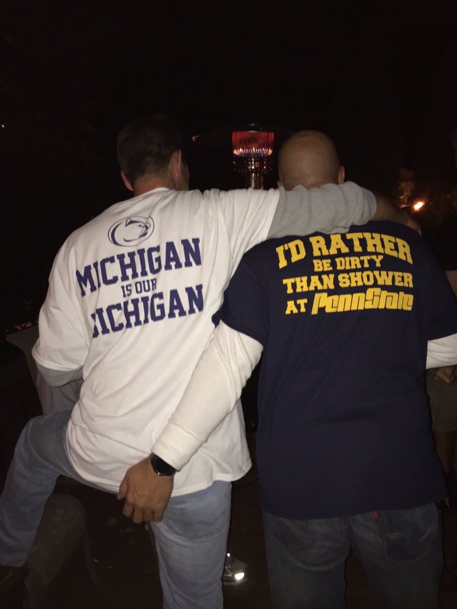 marcybh29's tweet photo. Ebony and Ivory #PSUvsMichigan #wearewinners https://t.co/tXiJTKwMCw