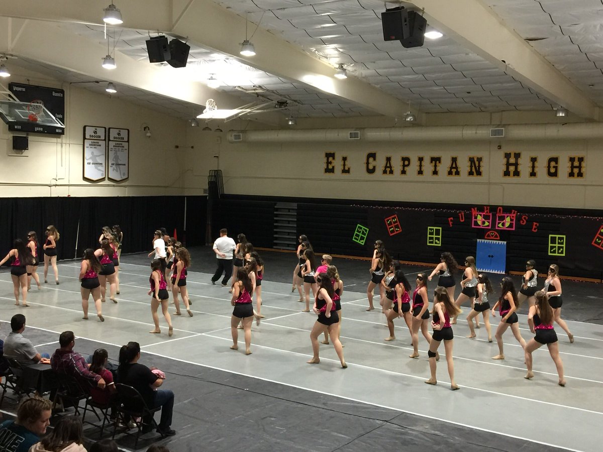 ECHSVaqueros's tweet photo. Halloween Dance Show tonight at El Cap! It was a great show! #echsvaqueros https://t.co/qXuY2cV09k