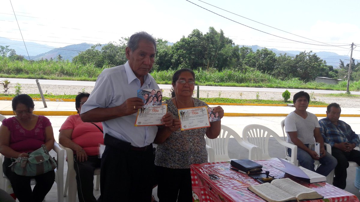 WidilbertoDiaz's tweet photo. #Revive4 sociedad con Dios. Satipo @AdventistasMAC @AdventistasUPS https://t.co/MPmVoK9VI6