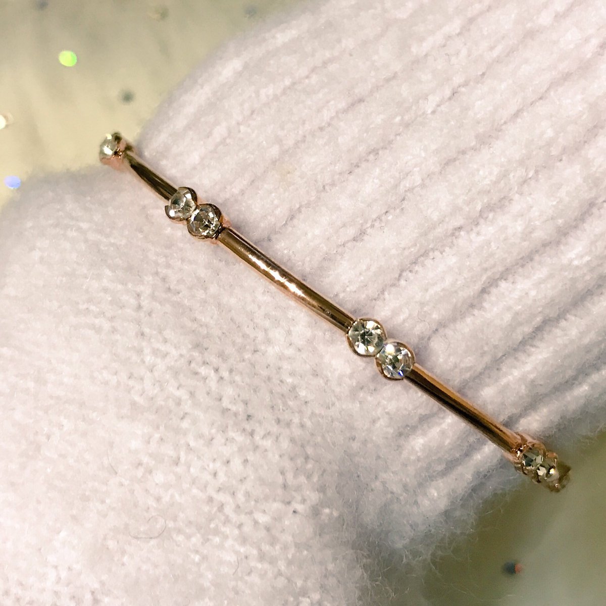 TedBerry_jp's tweet photo. 🔸🔸🔸🔸🔸🔸🔸🔸🔸🔸🔸
きらきらのバングルがかわいい💖
メルカリで販売中🗝750円〜🐰🍬
新品💫送料無料💫
🔸🔸🔸🔸🔸🔸🔸🔸🔸🔸🔸 https://t.co/8ZY0Nvl1UB