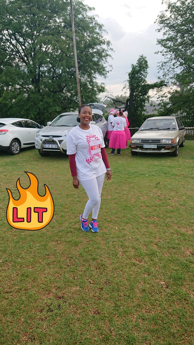 MosimaMatosa's tweet photo. Yaaaaas we are here #WalkForPurpose #iThembaWalk2017 #iamafropolitan #CancerAwarenessMonth https://t.co/Qcs7D7SnM2