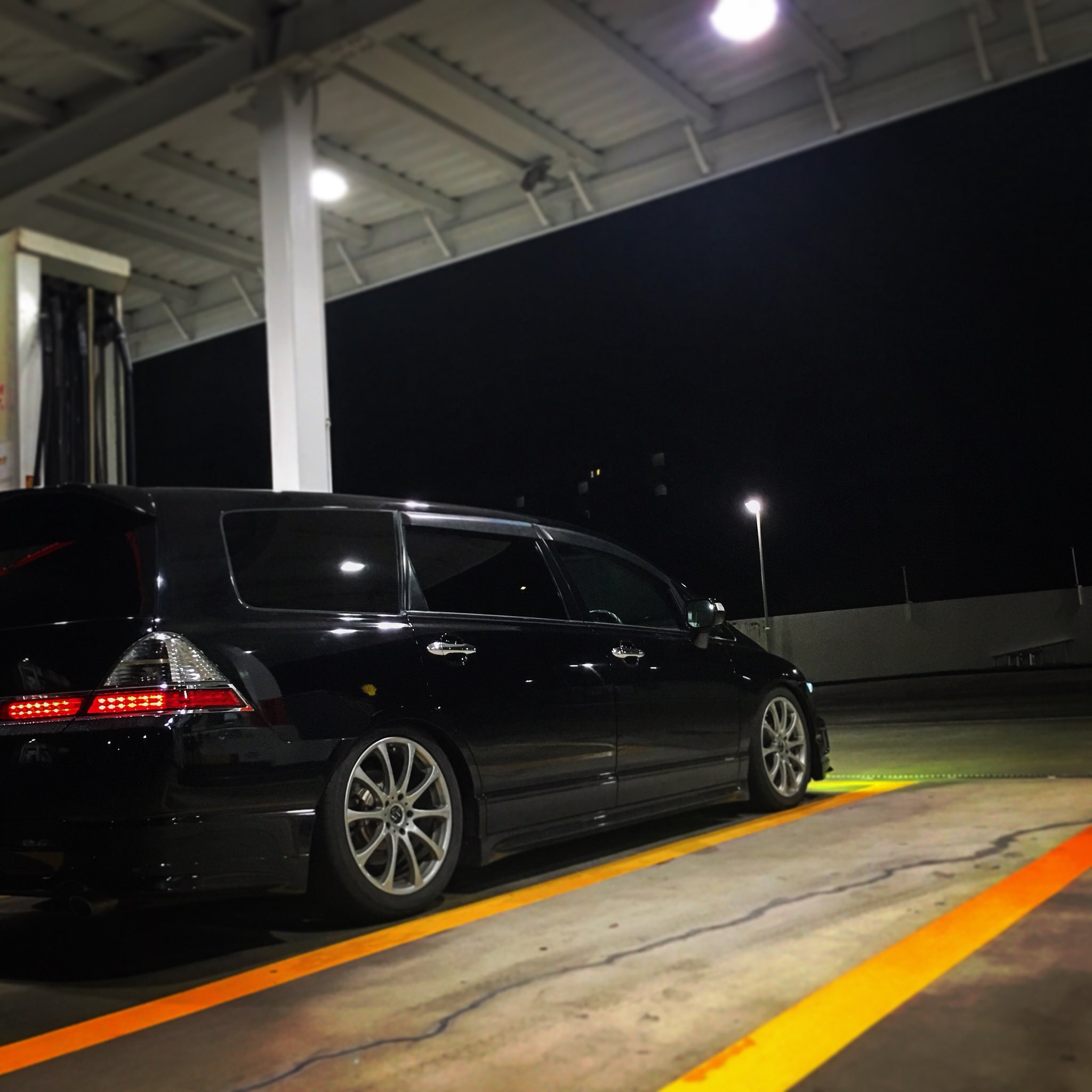 ぎゃ Twitterissa 来週ついに車検 アルミも次の探し中で借り物の18インチ 車 ホンダ 黒 洗車 オデッセイ Rb1 Odyssey 車高短 車好き 愛車 Workwheel Work Zistancew5s Workwheels 車検 T Co 34phkbmvre Twitter