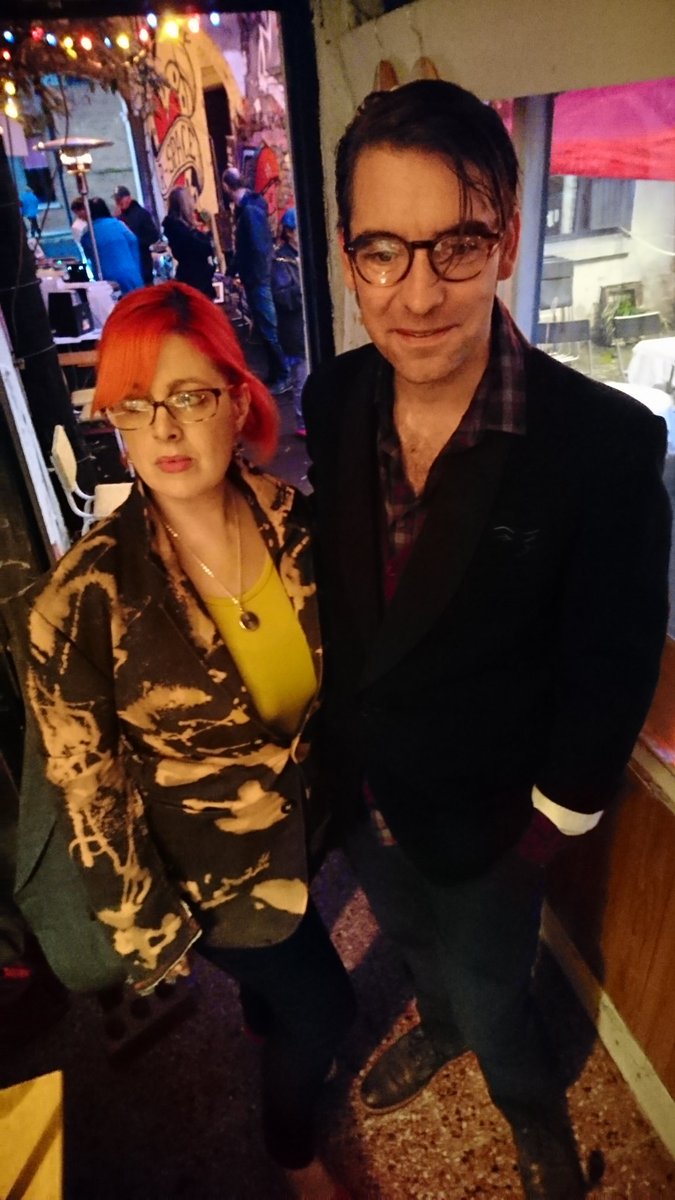 CraftyBelfast's tweet photo. A few 😎 #craftylabel clients #drinkingwine #music #ecofashion getting #hair #crafted Wots not to luv #artgallery #livemusic #crafty eh? ;) https://t.co/HgCmfbMiIE