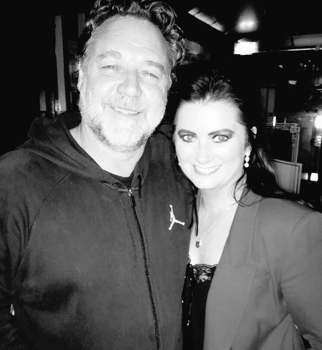 Carltonturtle's tweet photo. @osheasbar @biblecodesunday @markhillary @LutonCSC @Mulloski @AndyNolanBCS The girl is back in town 8:00 village inn hanwell - 11:00 @CladdaghRingPub @LoriTheVoice @biblecodesunday https://t.co/OjH7ut9VzX