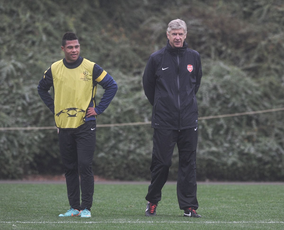 SergeGnabry's tweet image. Came to London as a kid, left as a man. Thank you and happy birthday, Arsene #Wenger!